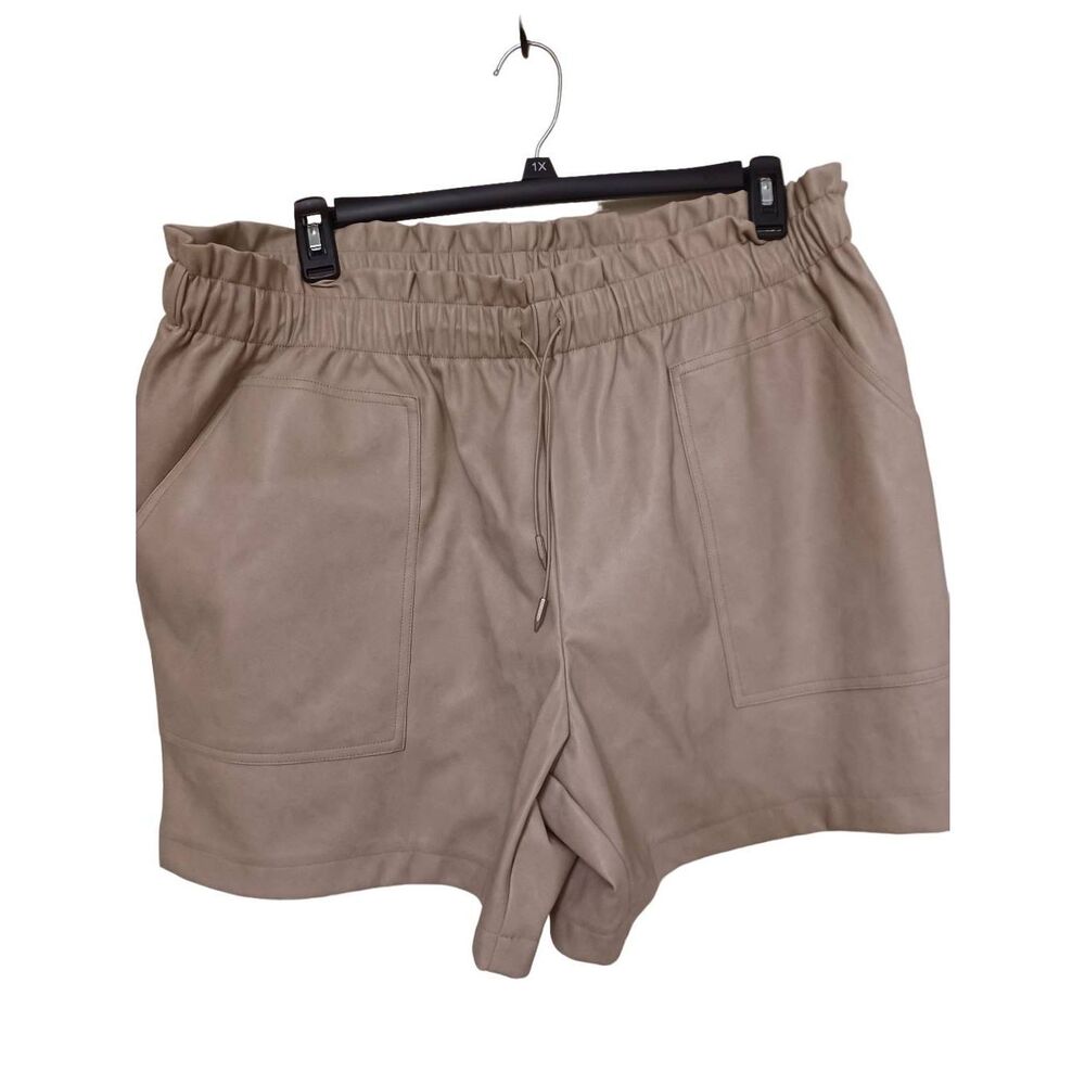 AVEC Les Filles Feux Leather Shorts Size 1X